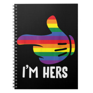 Jag är hennes regnbåge lesbiska par roliga HBTQ st Anteckningsbok
