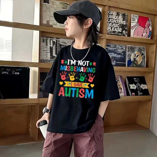 Jag är inte busig Autism T Shirt (Skapare uppladdad)