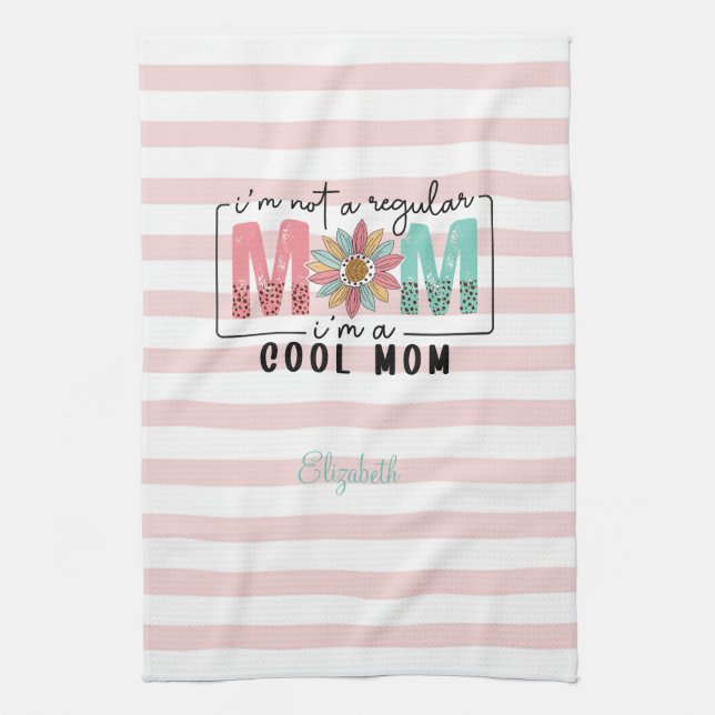 Jag är inte en vanlig mamma rosa ränder kökshandduk (Vertikal)