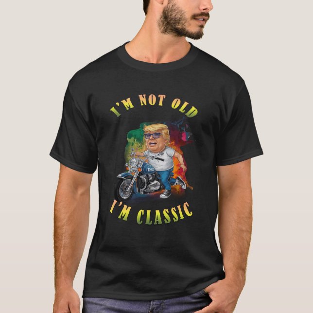 Jag är inte gammal i'm Classic t-shirt design 2024 (Framsida)