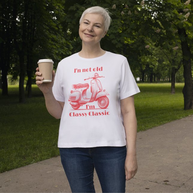 Jag är inte gammal, jag är en klassisk, söt motorc t shirt (Skapare uppladdad)