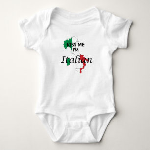 Jag är italienare. tee