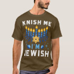 Jag är judisk Lycklig Hanukkah Funny Chanukah T Shirt<br><div class="desc">Jag är judisk Lycklig Hanukkah Funny Chanukah T-Shirt.</div>