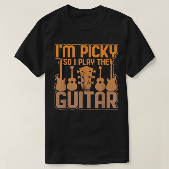 Jag är Kräsen Så Jag Spelar Gitarr Grafisk Pick T Shirt (Design framsida)