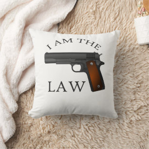 Jag är lag med en handpistol kudde