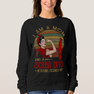 Jag är Mamma och en dykdykare inget Skrämmer mig V T Shirt