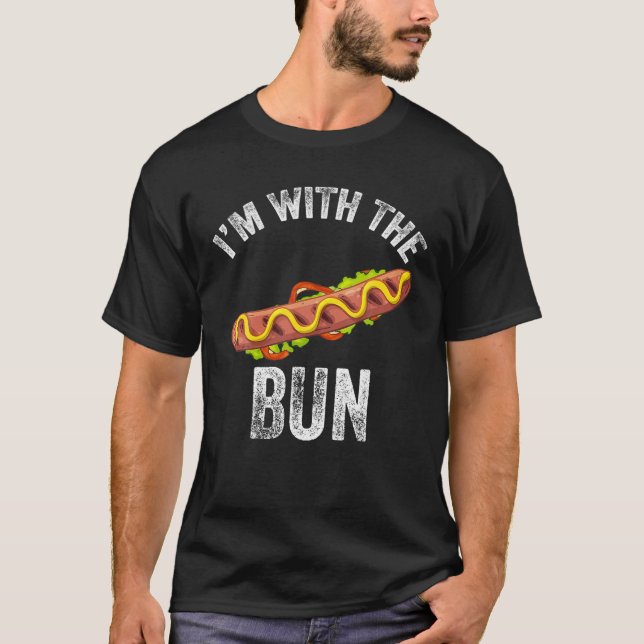 Jag är med Bun Hett Hund Sause Funny Halloween C T Shirt (Framsida)