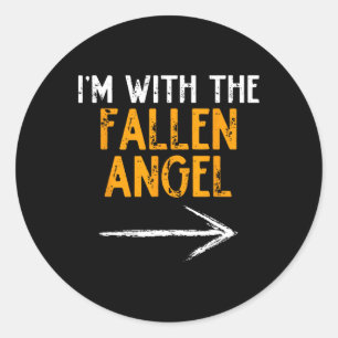 Jag är med Fallen Angel Costume Halloween par Runt Klistermärke
