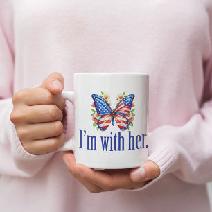 Jag är med hennes Cute Kamala Harris Butterfly Kaffemugg