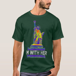 Jag är med hennes Frihetsgudinnan och rebellernas T Shirt