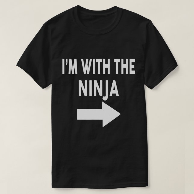Jag är med NINJA T-Shirt Halloween Costume (Design framsida)
