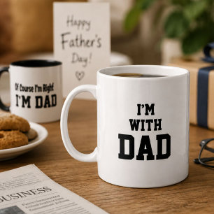 Jag är med Pappa Rolig Fars Dag Present Mugg