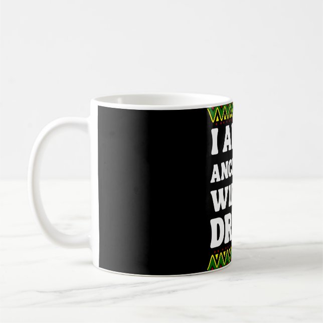 Jag är min ancestors Wildest Dream American Black Kaffemugg (Vänster)