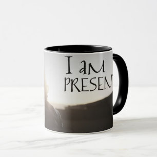 Jag är närvarande mugg
