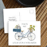 Jag är på Move Bike and Luggage Funny Flytta Meddelande Vykort<br><div class="desc">Kort för flytta av roligt med vattenfärg som illustration av en cykel med bagage och hemmaanläggningar. Designen är formaterad med typpografi av typsnitt för vit smala och kan redigeras helt. Exempelformuleringen lyder "Jag är på väg att röra mig.. hinna ifatt mig på min ny adress!" som du kan behålla eller...</div>