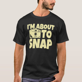Jag är på väg att fästa fotofoto på Aperture Lens T Shirt