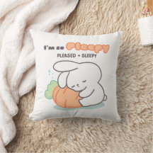 Jag är så glad: Bunny Hugger Carrot Pillow