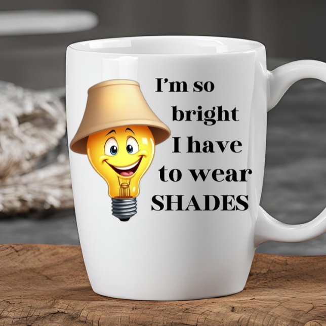 Jag är så smart att jag måste bära SHADES Kaffemugg (Skapare uppladdad)