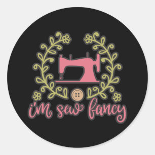Jag är Sew Finare Sewing Design Runt Klistermärke