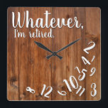 Jag är trött Rustic Wood Funny Pension Brown Fyrkantig Klocka<br><div class="desc">Spelar ingen roll,  jag är pensionerad. Vet någon som njuter av pension och inte längre bryr sig om vad klockan är? Den här trädesignen är perfektens gåva till pensionären i ditt liv.</div>