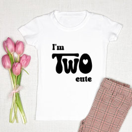 Jag är två cute - 2:a födelsedag för flicka. t shirt