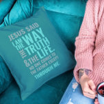 Jag är vägen Dekorativ kudde<br><div class="desc">Dekorativ kudde med den bibliska vers från John 14:6 Jesus sa: "Jag är vägen, sanningen och livet. Ingen kan kom till Far utom genom mig." Verserna är i blåpastelliserad färg och i blandad kalligrafi och minimalistisk typografi. Det här trendiget är den moderna trosdesignen perfektens gåva och mode påstående. #christian #religion...</div>