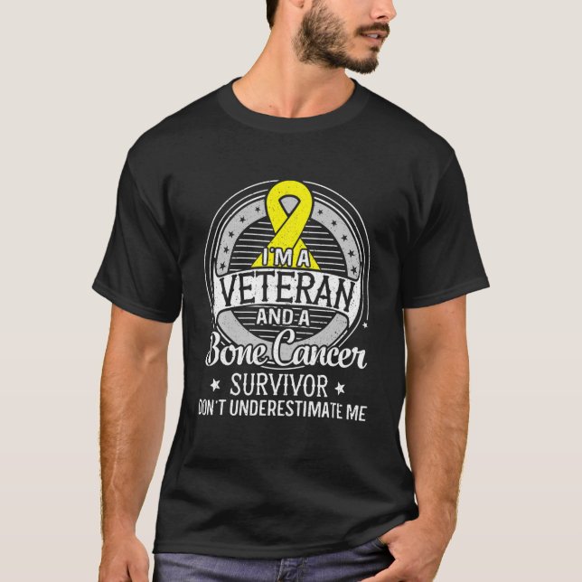 Jag är veteran och en cancermedvetenhet. t shirt (Framsida)