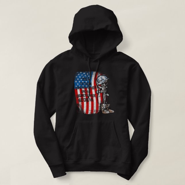 Jag är veteran som Far och farfar B Hoodie (Design framsida)