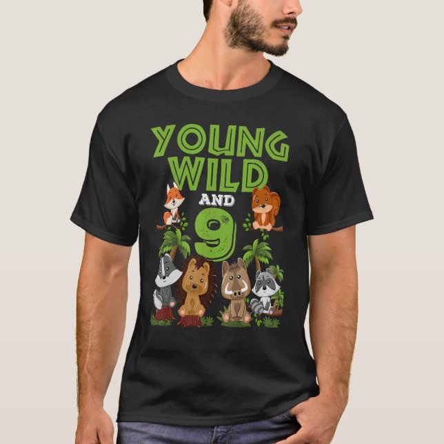Jag är Vild och nionde födelsedagen 9 Temat Woodla T Shirt (Framsida)