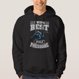 Jag arbetar bäst under tryckpressen, kommersiell  hoodie