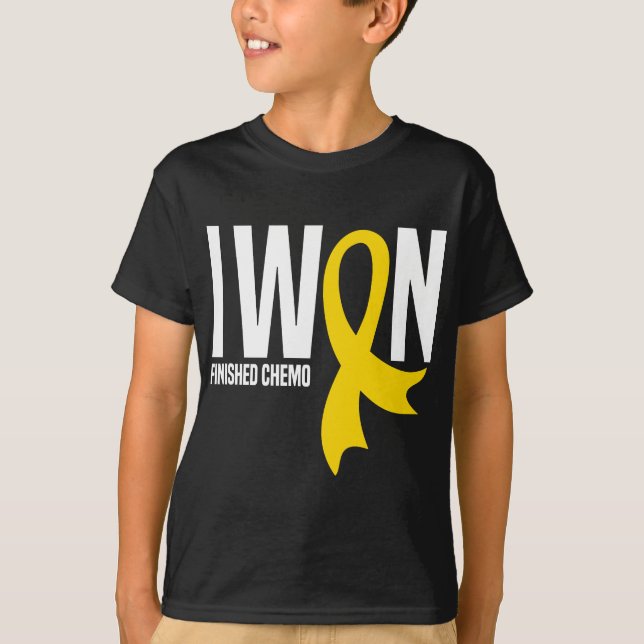 Jag Avslutat Chemo Childature Cancer Survivor T Shirt (Framsida)