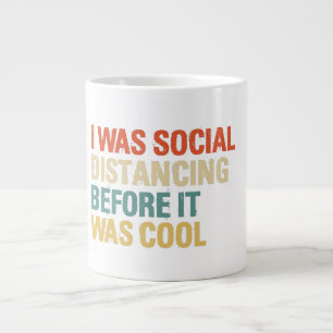 Jag Avstånd Social innan det var Coola Jumbo Mugg