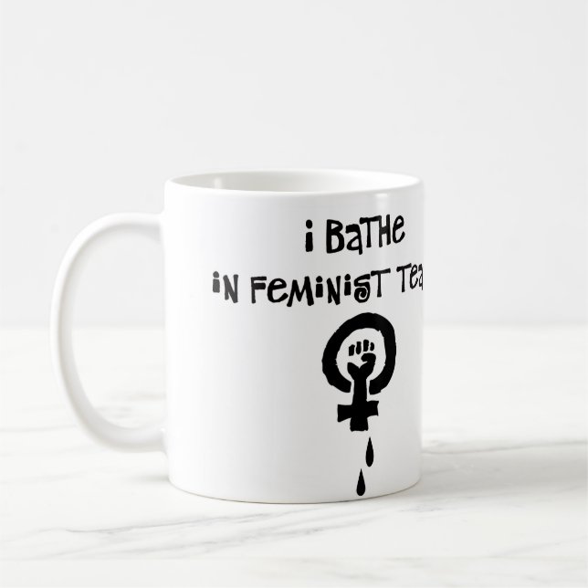 Jag badar i feministisk tårar kaffemugg (Vänster)