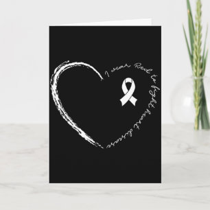 Jag bär rött hjärta bandage för att bekämpa hjärts kort