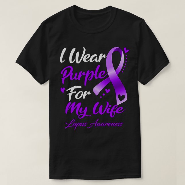 Jag Bära Lila för min fru Lupus-medvetenhet T Shirt (Design framsida)