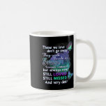 Jag Bära och Lila för nån jag saknar självmord Kaffemugg<br><div class="desc">Jag Bäror kalk och Lila för någon jag missar självmordsförebyggande</div>