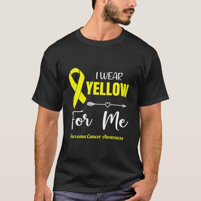 Jag Bäror Gult för mig för medvetenhet om Sarcoma  T Shirt (Framsida)