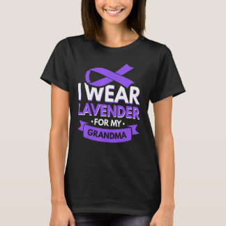 Jag bäror lavender för min mormor t shirt