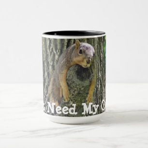 Jag behöver bara mitt kaffe, Sömnig ekorre Mugg