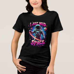 Jag behöver bara utrymme - neon rosa astronautskjo t shirt