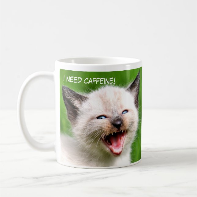 JAG BEHÖVER den roliga Siamese läskiga kattungen Kaffemugg (Vänster)