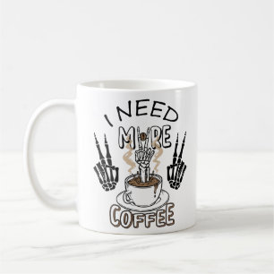 Jag behöver mer kaffeskjorta Aestesiskt klädkaffe Kaffemugg
