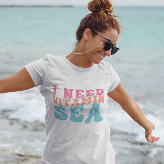 Jag behöver vitamin SEA Beach Summer Vibes T-Shirt (Skapare uppladdad)
