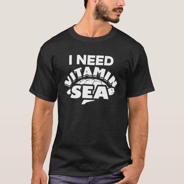 Jag behöver vitaminhavssköldpadda t shirt (Framsida)