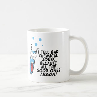 Jag berättar dåligan kemiska skämt den roliga kaffemugg