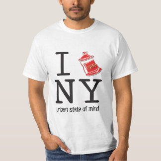 Jag besprutar skjortan för NY-grafitti T Tee