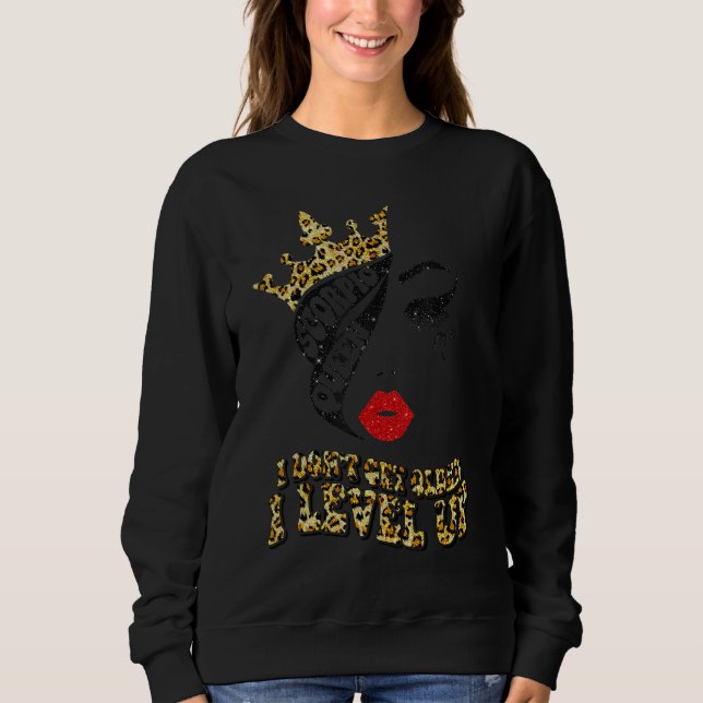 Jag blir inte äldre.. - Jag lägger upp födelsedags T Shirt (Framsida)