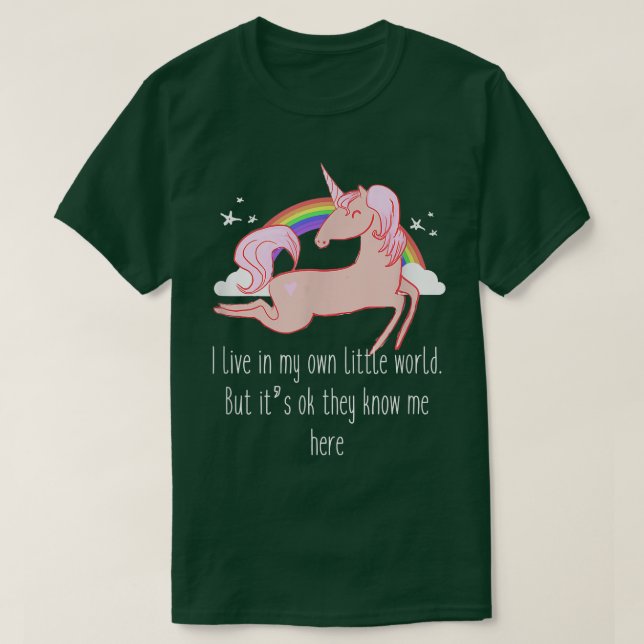 Jag bor i min egen lilla värld t shirt (Design framsida)