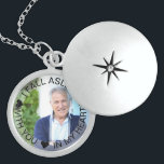 Jag börjar sova med dig i mitt hjärtefoto berlockhalsband<br><div class="desc">Elegantens fotoskåp för behålla av en borttappad älskade en nära. Mallen är inställd för att du ska kunna lägga till ett eget foto och du kan också redigera all text om du vill. Ordalydelsen sitter på en halvgenomskinlig övertäckning av gräns, ovanför ditt foto. I provtexten står det: "Jag somnar ♥...</div>