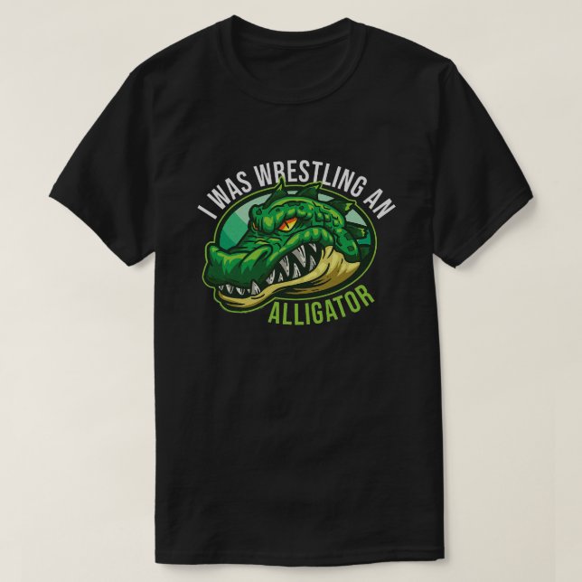 Jag brottade en Alligator Arm Amputee Funny T Shirt (Design framsida)